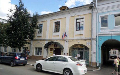 В здании Горизбиркома начались срочные противоаварийные работы