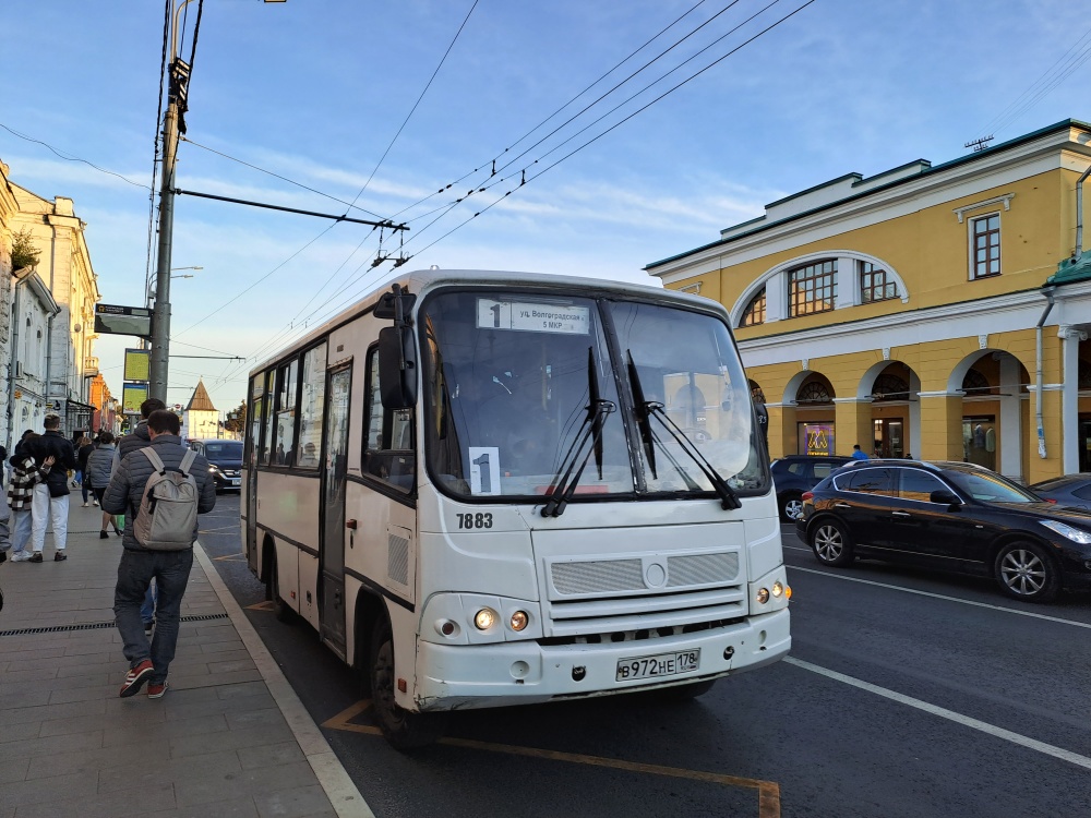 «Водитель рукой протирает стекло, чтобы видеть, куда ехать». Состояние общественного транспорта в Ярославле приближается к критическому