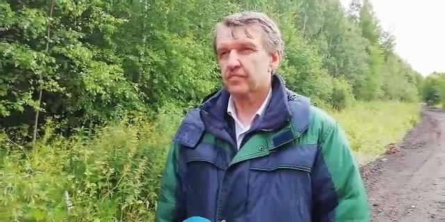 «Поступила команда, даны были материалы». Размытую дорогу к селифонтовскому кладбищу начали отсыпать крошкой