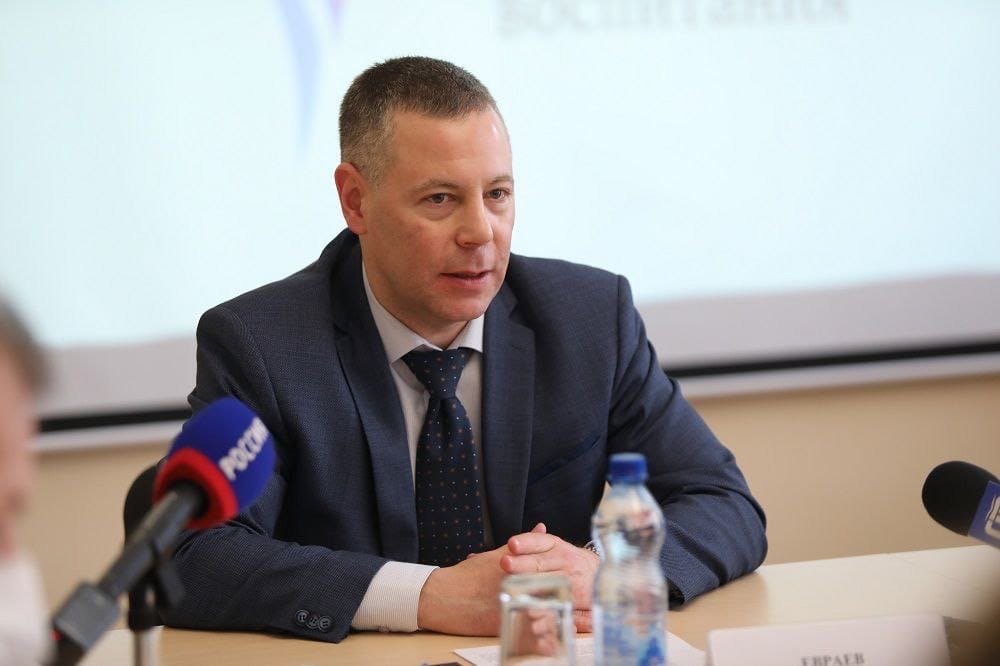 Врио губернатора Михаил Евраев: «Я состою в партии жителей Ярославской области» 