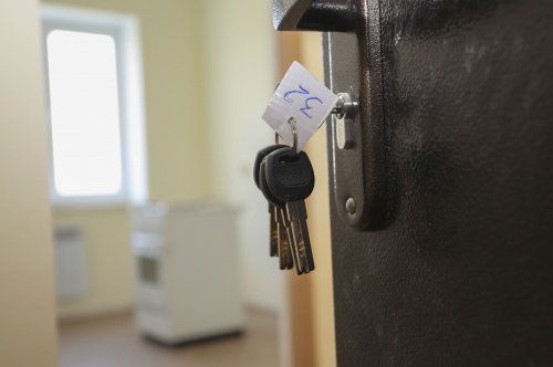 Ярославская область не может обеспечить жильем детей-сирот