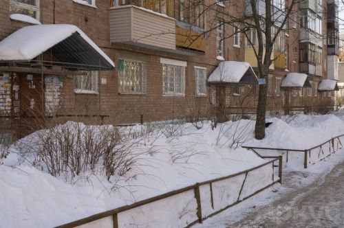 Владимир Слепцов распорядился сделать генеральную уборку в подъездах к выборам