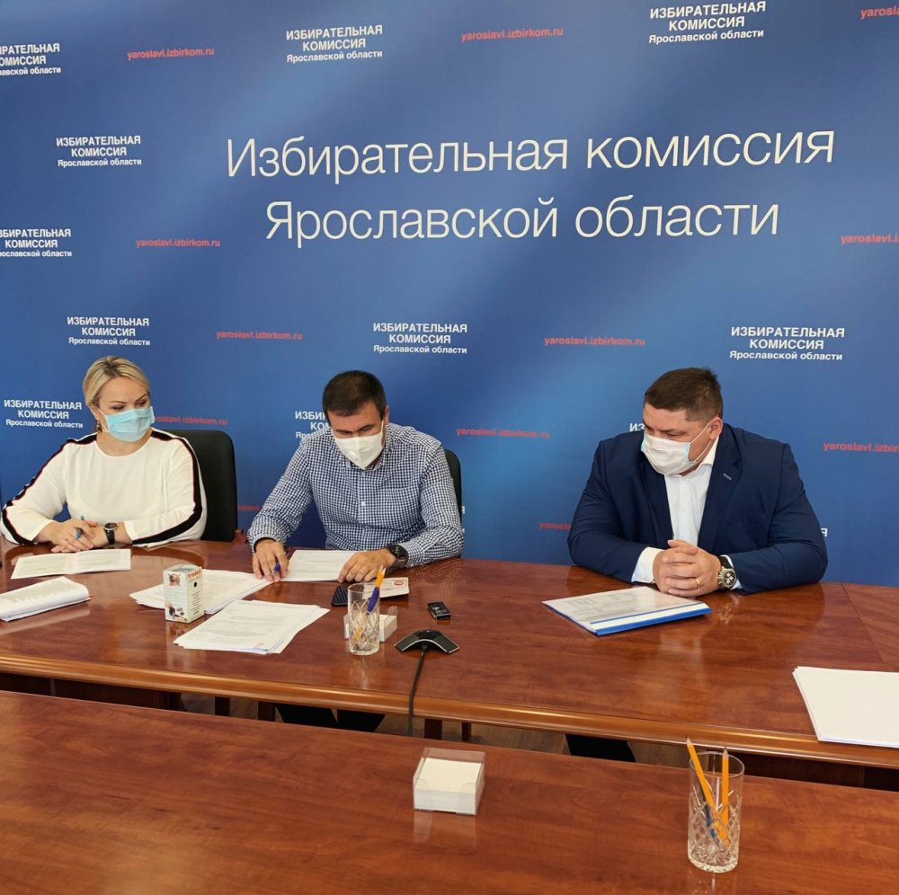 Андрей Коваленко подал документы в Избирательную комиссию Ярославской области для выдвижения в Госдуму 8-го созыва
