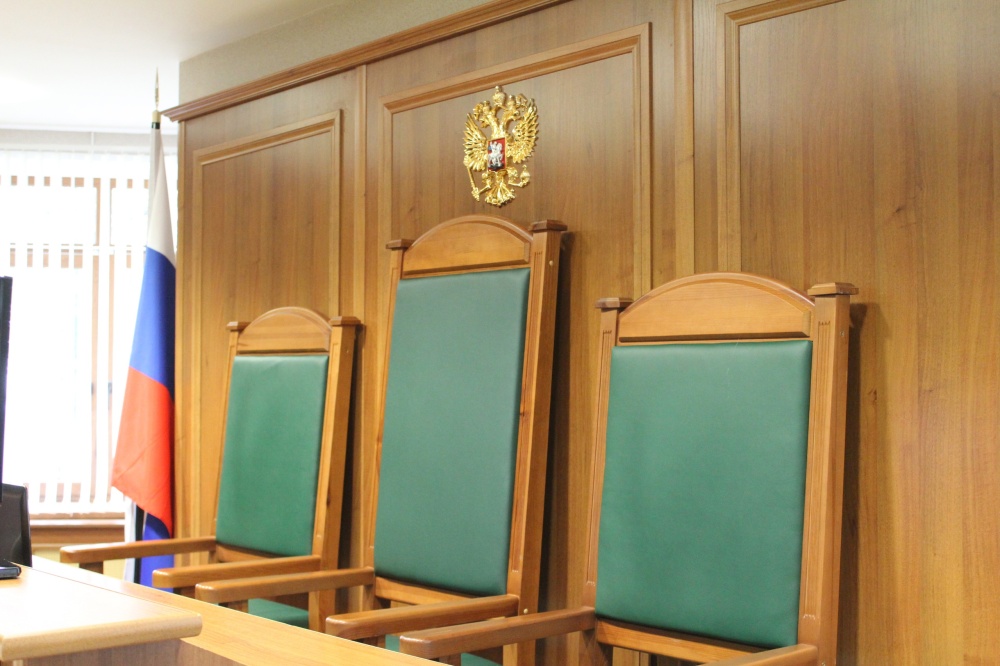 В Ярославской области бабушка и дедушка поплатились за мат в присутствии внука