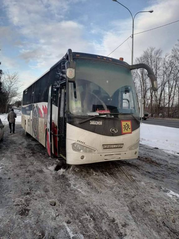В Ярославской области в массовое ДТП попал автобус, перевозивший спортсменов-школьников