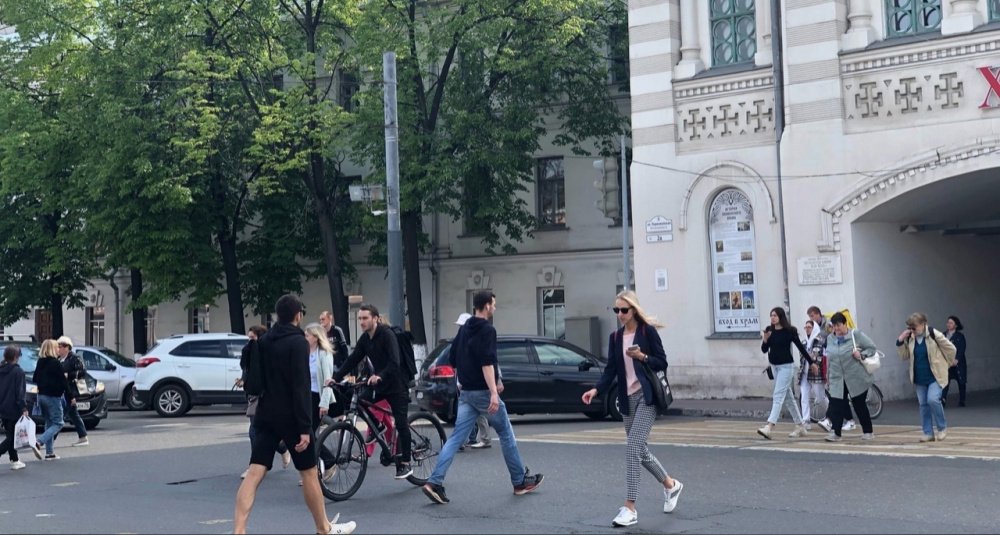 В Минтруде сообщили, могут ли отстранить от работы тех, кто отказался от вакцинации
