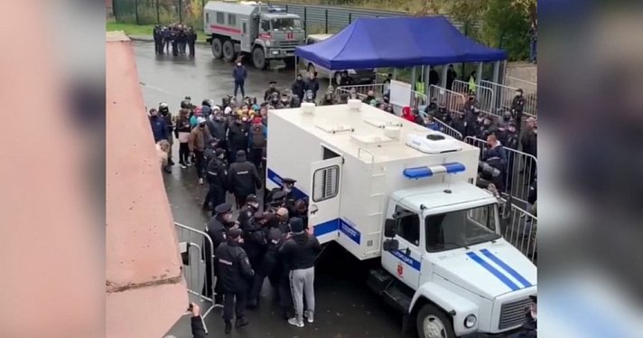 Владимирское «Торпедо» оштрафовали на 50 тысяч рублей за конфликт с болельщиками «Шинника»