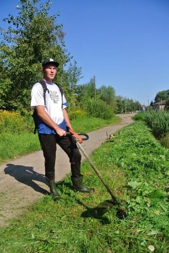Поречанин Виктор Опарин спас двоих детей, провалившихся под лед реки Сары