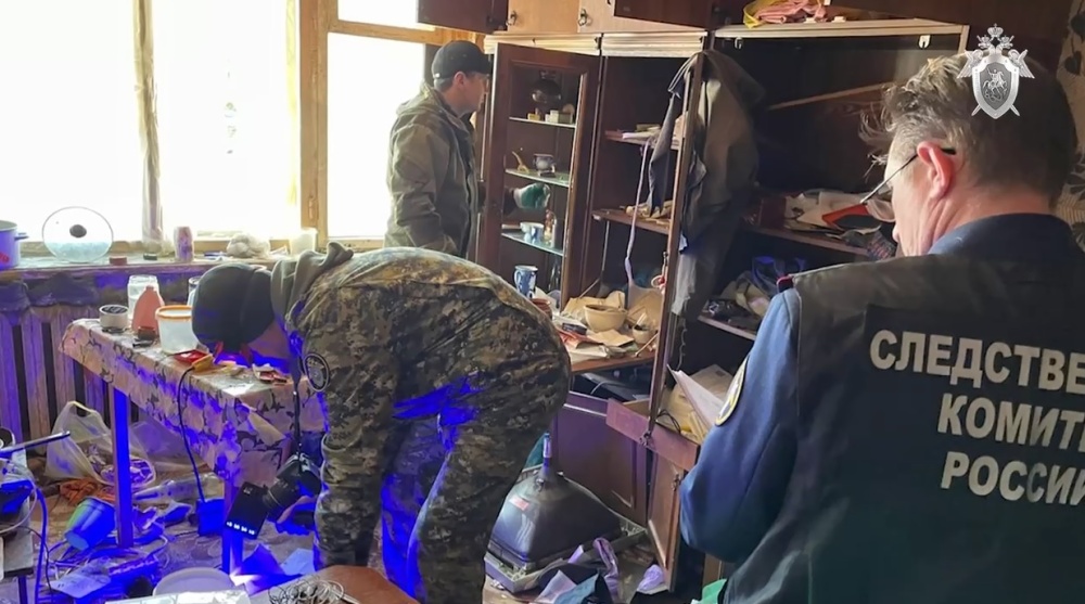 Был привязан к батарее: в Ярославской области в квартире нашли убитыми трех мужчин