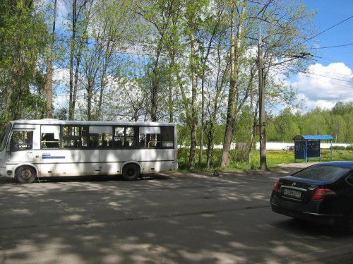 В салоне ярославской маршрутки упала трехлетняя девочка