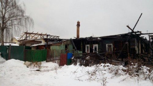 Ярославцев просят помочь погорельцам дома №82 с улицы Заливной