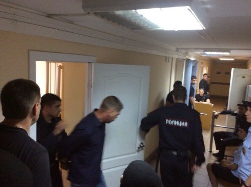 Суд не стал заключать под стражу одного из фигурантов дела об избиении заключенного в ярославской колонии