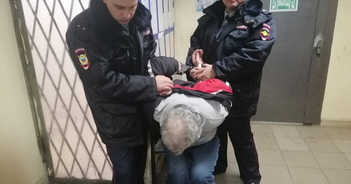 Надругался над школьницей: сбежавший из психбольницы ярославец напал на ребёнка в Иваново_169219