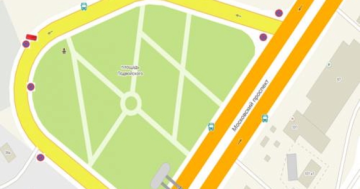У Московского вокзала в Ярославле запретят парковаться из-за поезда с военными трофеями из Сирии