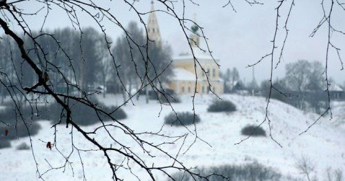 Переправа, переправа! Берег левый, берег правый...