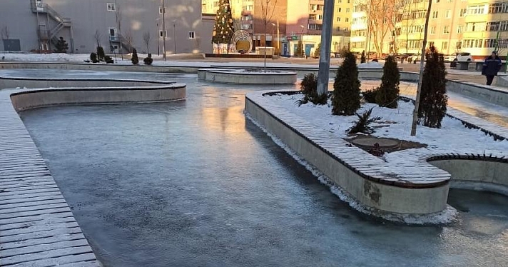 В Заволжском районе в сквере откроется каток_169817