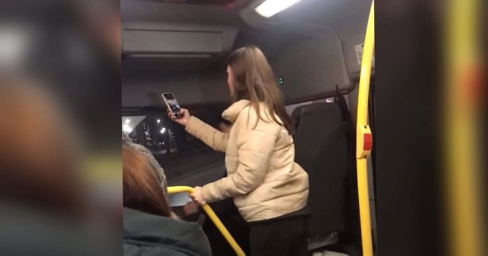 Напал с монтировкой! В Ярославле разгорелся конфликт между водителями двух автобусов