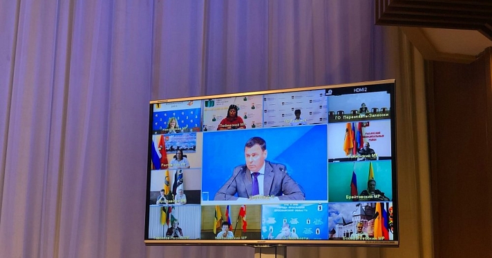 Дмитрий Миронов сообщил, что в регионе увеличилось количество мест в детских садах