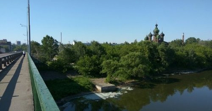 «Русские краски» сбросили в Которосль стоки с производственными отходами; прокуратура начала расследование