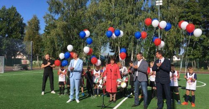 В поселке Красные Ткачи открыт новый пришкольный стадион