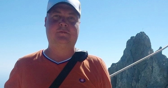 В новогоднюю ночь шел на вызов по колено в снегу: в Ярославле скоропостижно скончался молодой сотрудник скорой