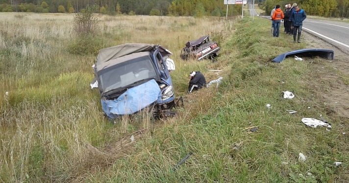 Двое погибли в ДТП на Любимской дороге в Ярославском районе_124343