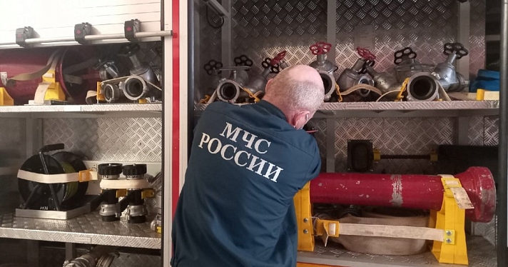 В МЧС рассказали, почему Московский вокзал окружила спецтехника