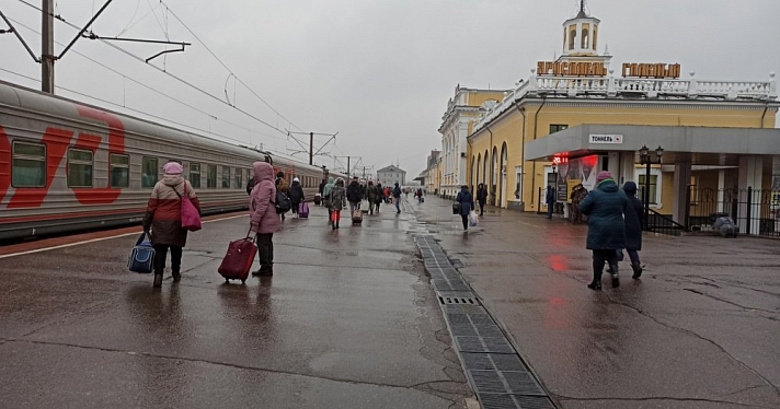 Отсекло голову: ярославца сбил товарный поезд