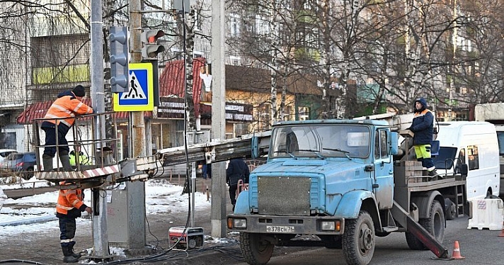 В Заволжском районе появятся светофоры со светодиодной подсветкой_169619