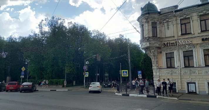 Зарплата от 200 тысяч: кому в Ярославле готовы платить такие деньги
