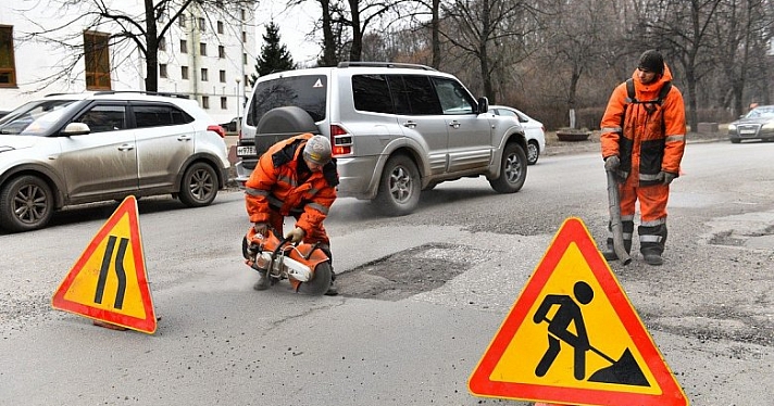 В Ярославле завершился ямочный ремонт на проспекте Толбухина