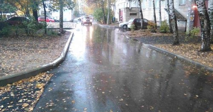 При благоустройстве ярославского двора по программе «Решаем вместе» распилили бюджетные деньги?