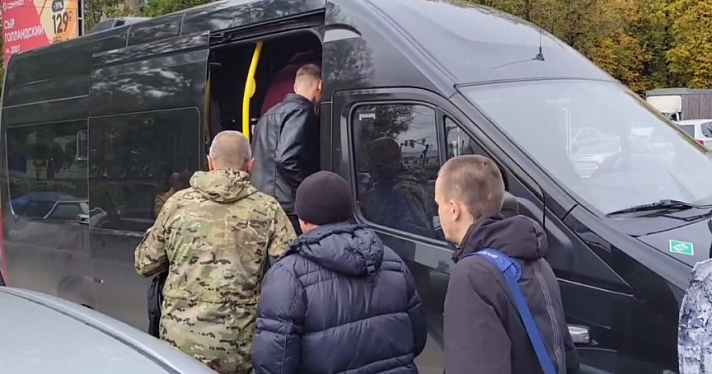 В Ярославле 19-летняя девушка решила отправиться на Донбасс добровольцем