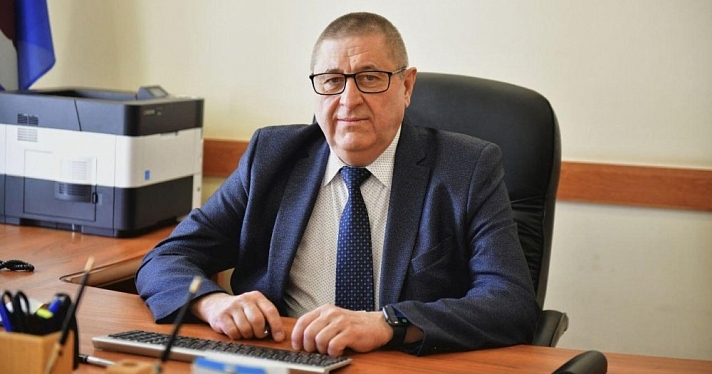 Владимир Волков назначил заммэра по ЖКХ Виталия Леженко
