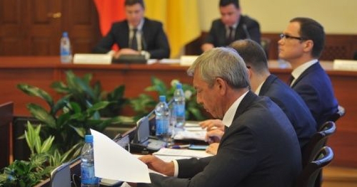 Высшие чиновники ярославского правительства будут персонально отвечать за рождаемость, продолжительность жизни, состояние ЖКХ и дорог
